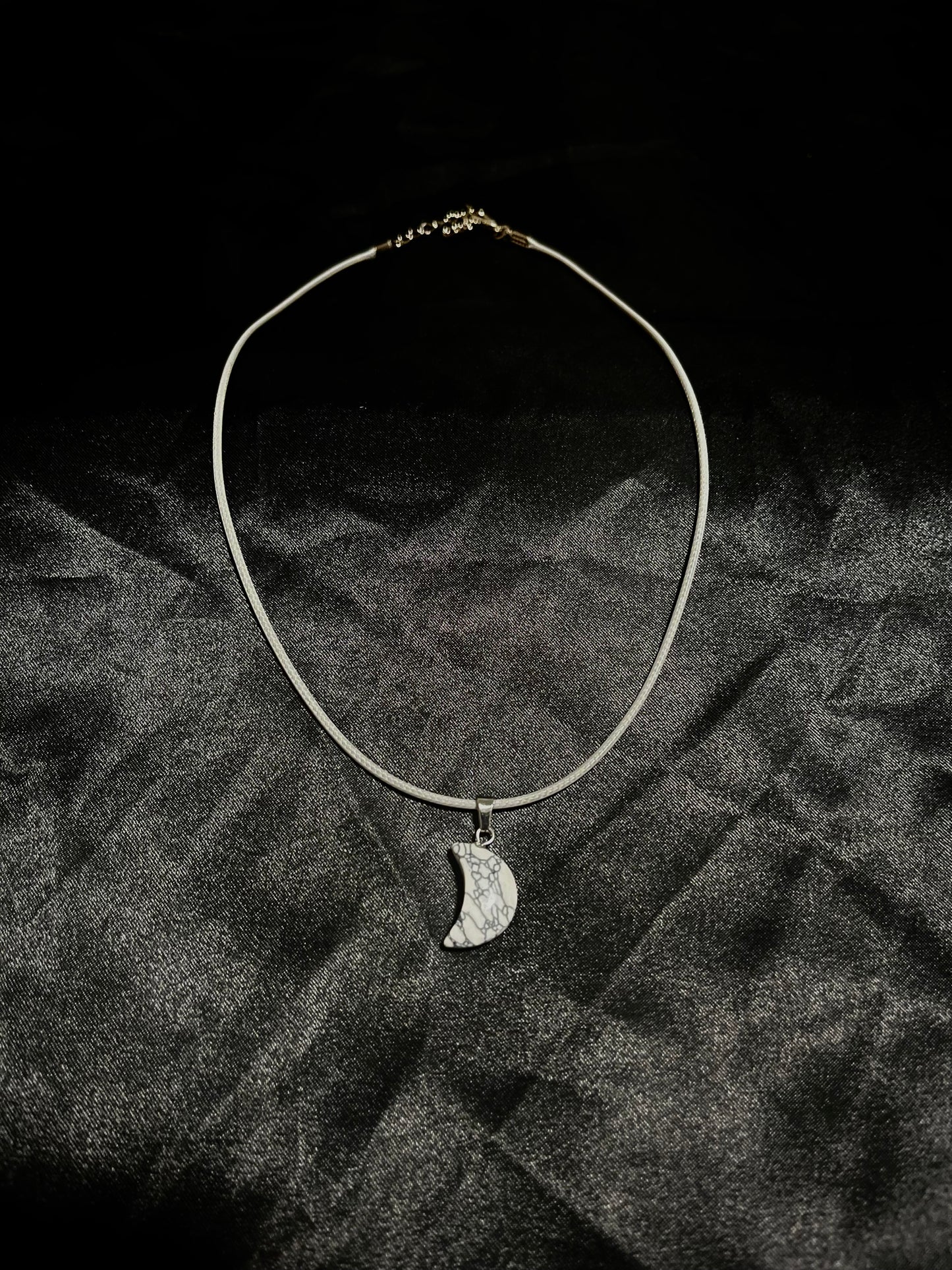 Moon Marble Necklace White N White