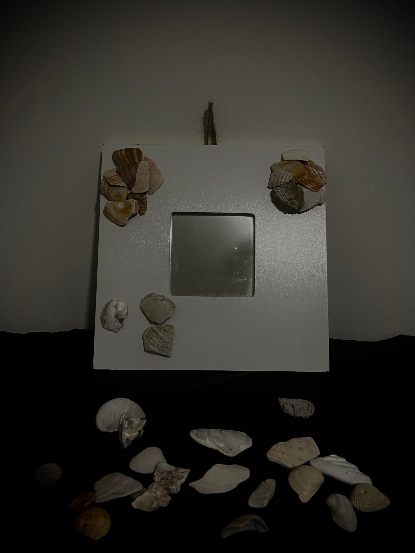 Picture small mirror beige