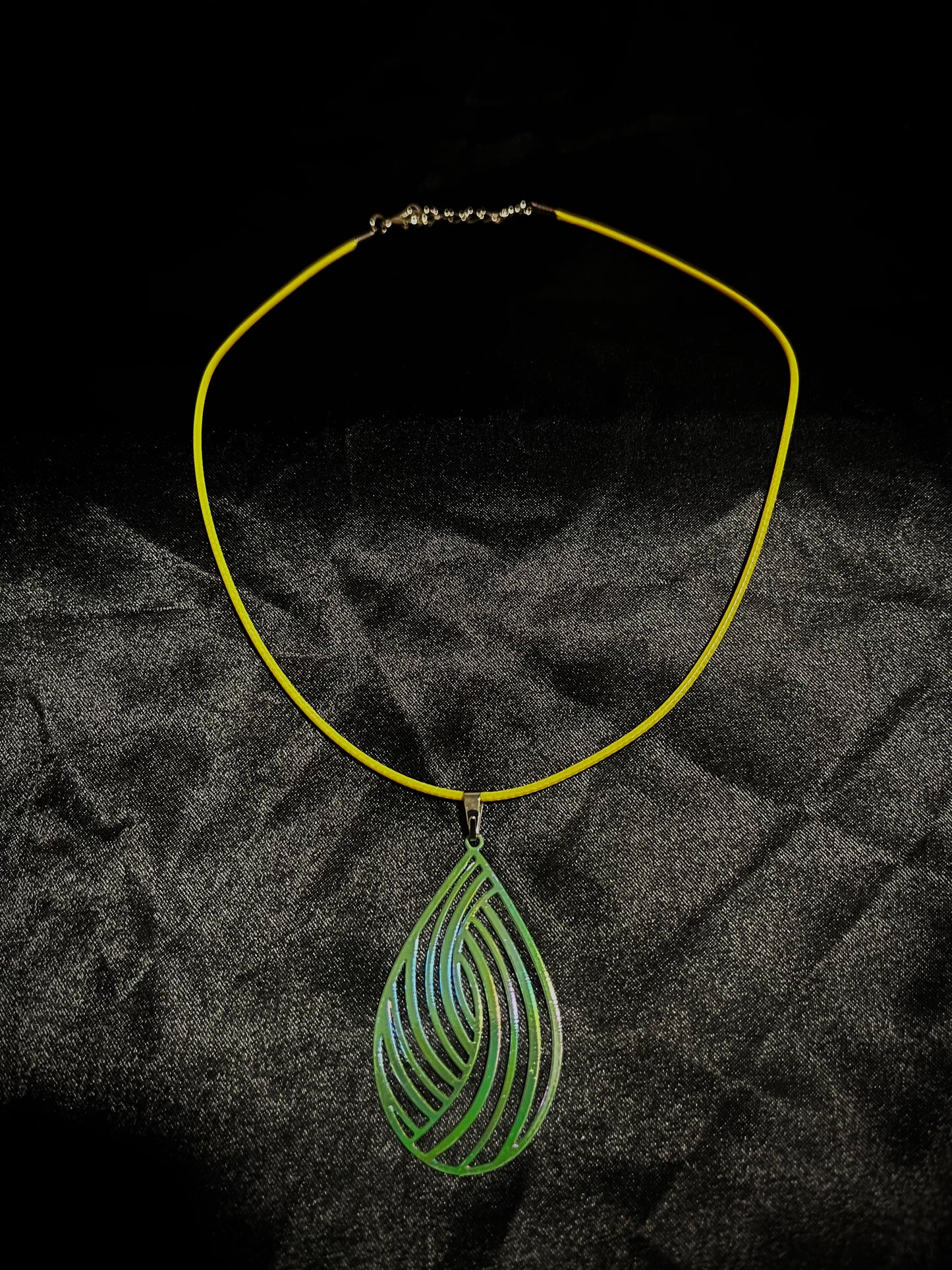 Shell Necklace Yellow N Green