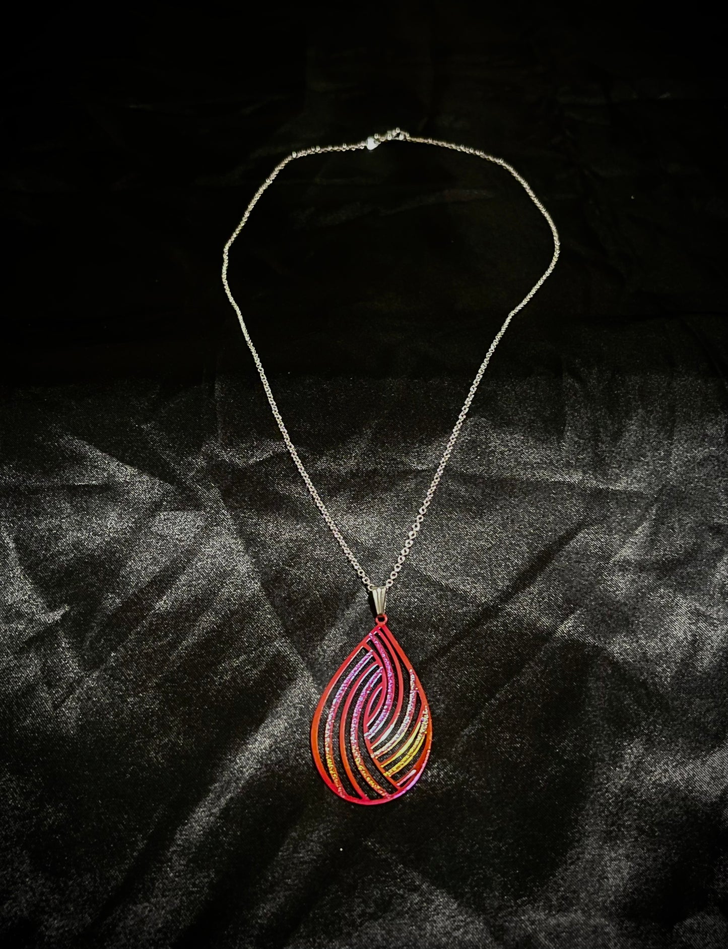 Shell Chain Red